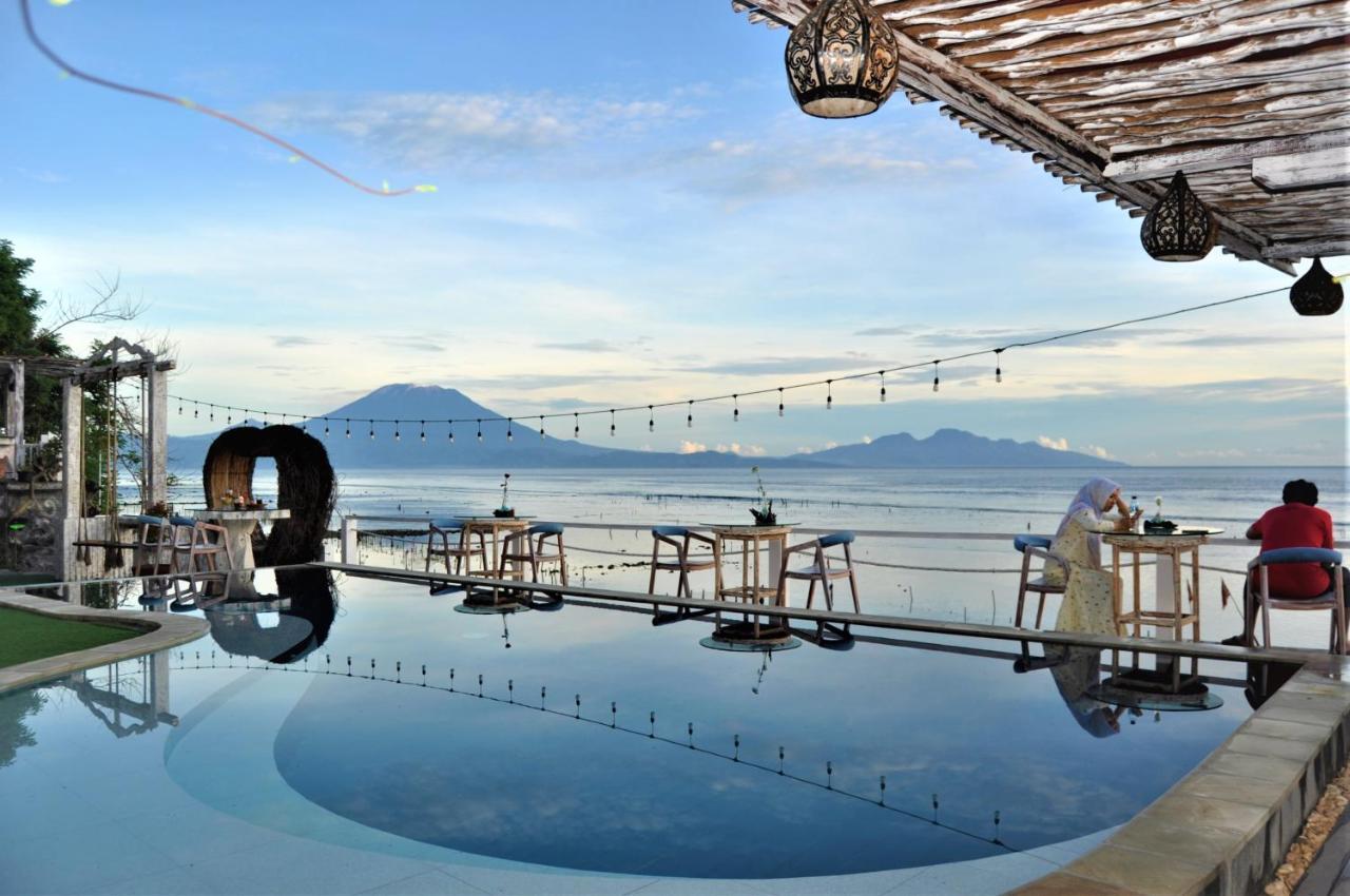 Ocean Terrace Suite And Spa Luxury Batununggul ภายนอก รูปภาพ