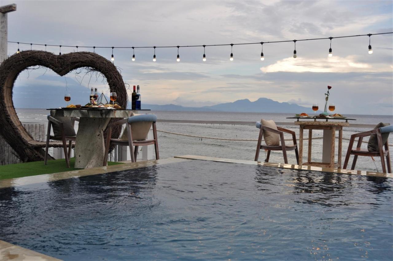 Ocean Terrace Suite And Spa Luxury Batununggul ภายนอก รูปภาพ