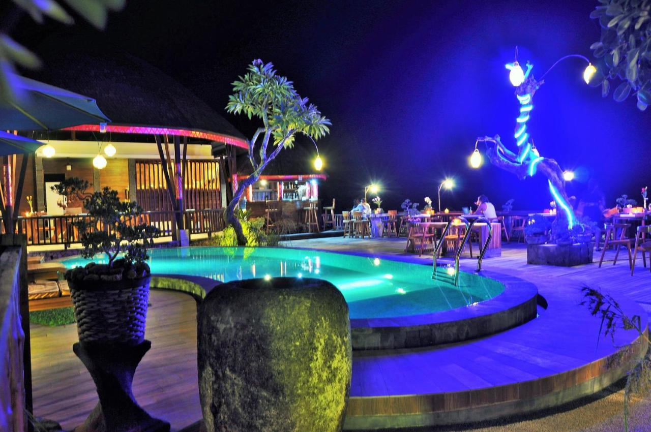 Ocean Terrace Suite And Spa Luxury Batununggul ภายนอก รูปภาพ